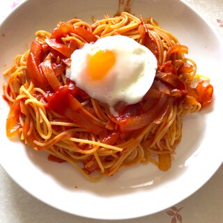 トマトジュースでトマトパスタ